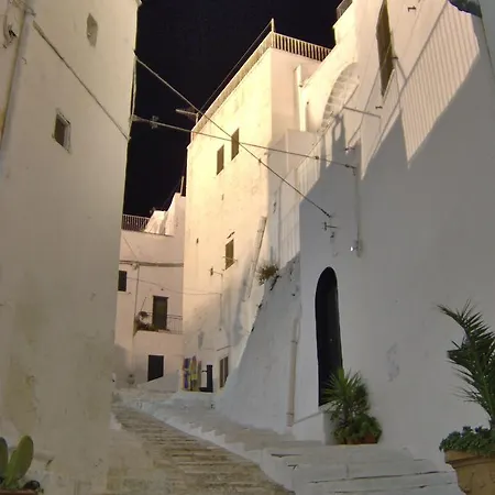 Casa Pietra E Sole 오스투니